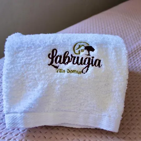 Labrugia Domus Holiday home *