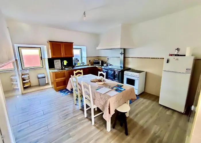 Holiday home Labrugia Domos - Nature & Pool Escape Labrujo